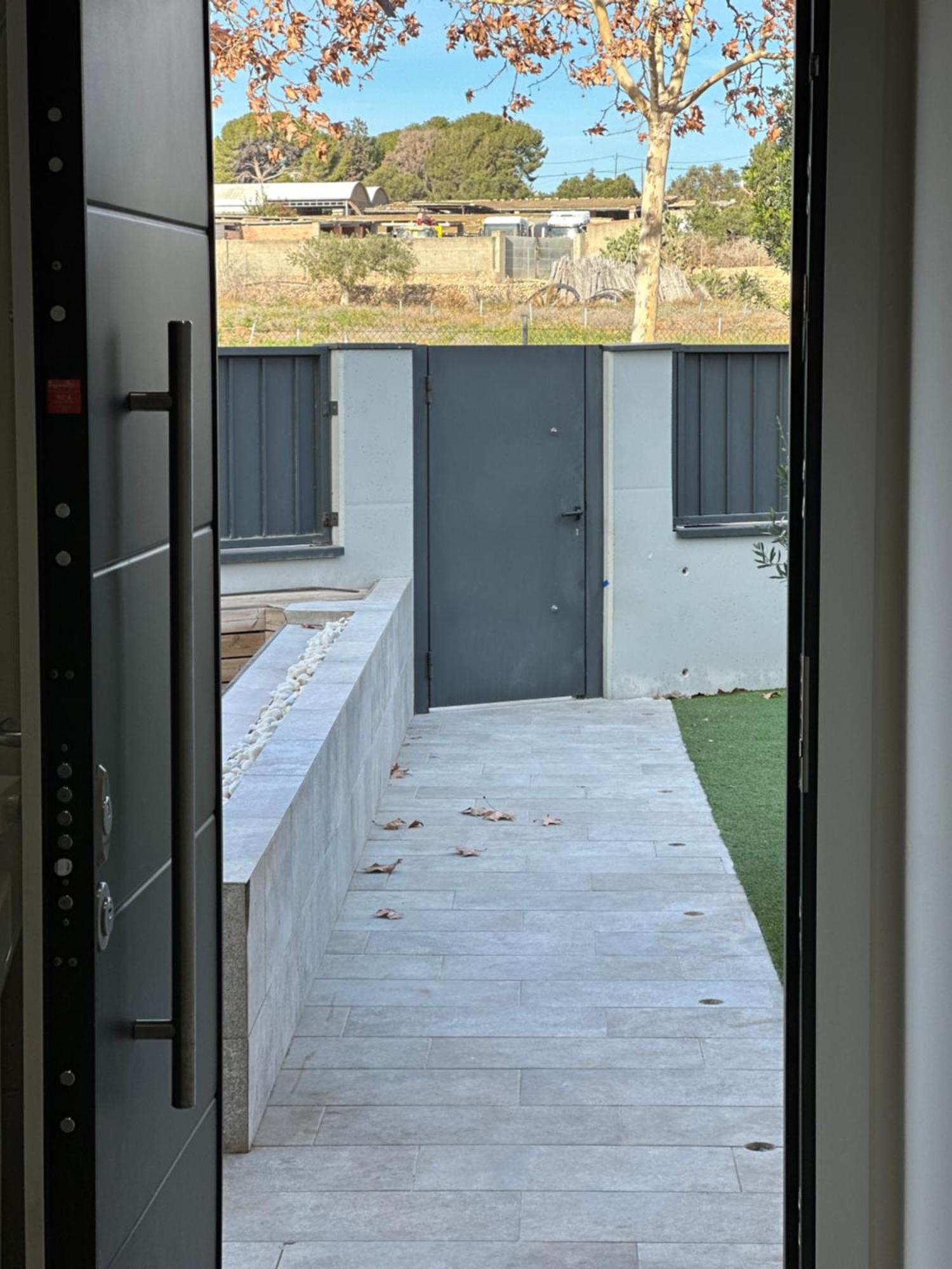 Shome Vilanova i la Geltrú Exterior foto