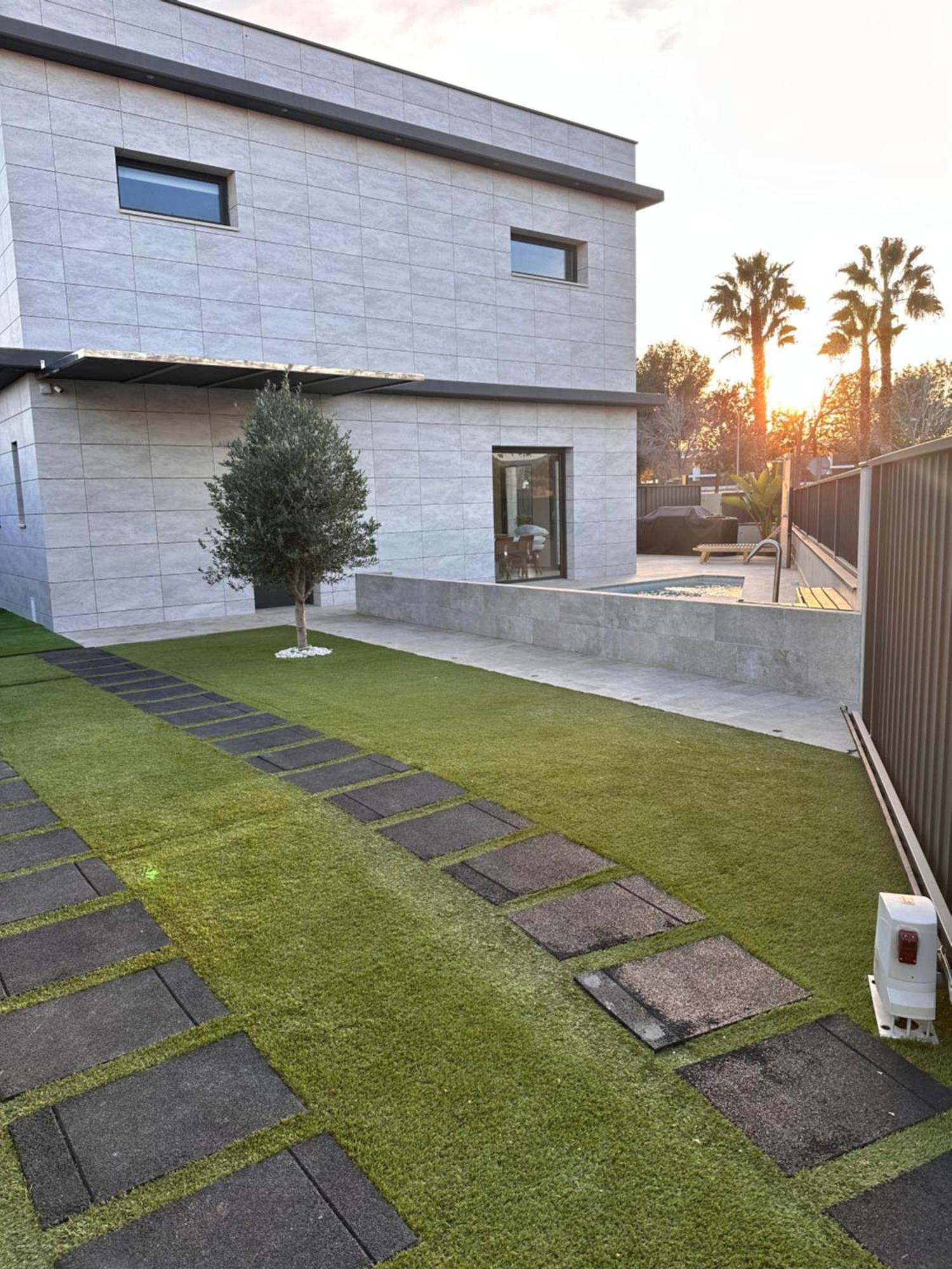 Shome Vilanova i la Geltrú Exterior foto
